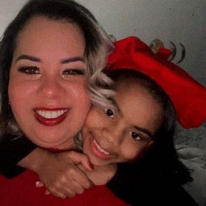 Meet your Posher, Fatima